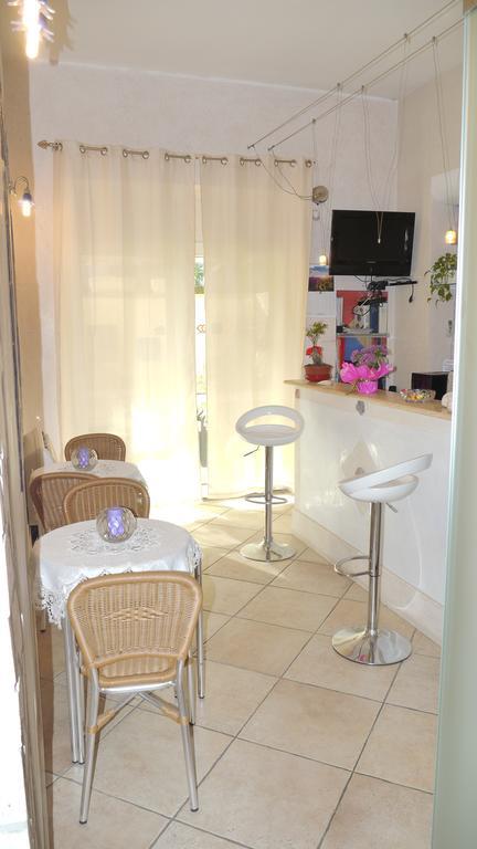 カリアリ Marina Poetto Bed & Breakfast エクステリア 写真